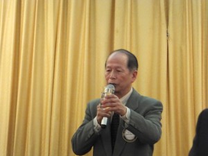 藤本次年度会長の音頭でカンパ～イ